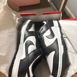 Black and White Men's Nike panda low dunks brand new